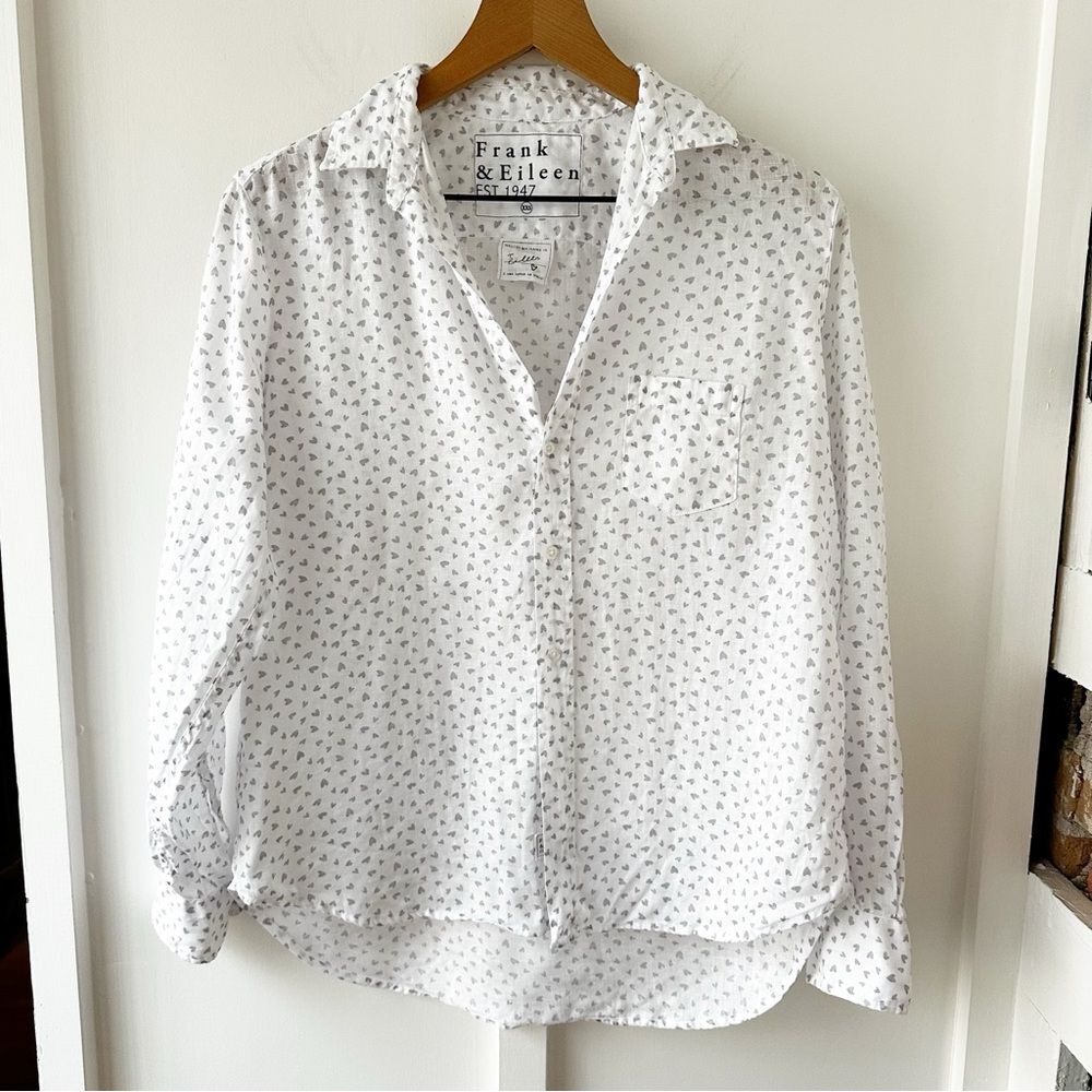 FRANK & EILEEN white heart relaxed button up shirt
